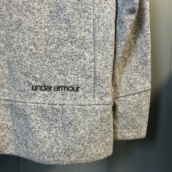 Under Armour Zip Up - Picture 6 of 7